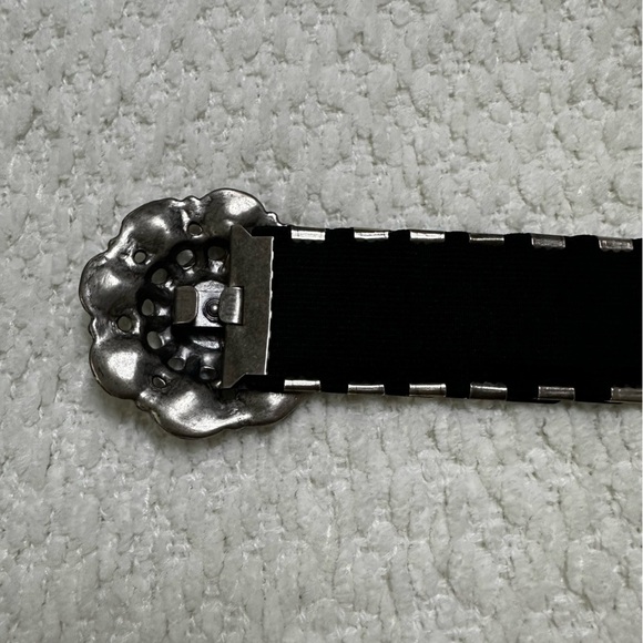 Vintage Silver Tone Metal Stretch Elastic Belt With Rose Buckle Women’s main image 4